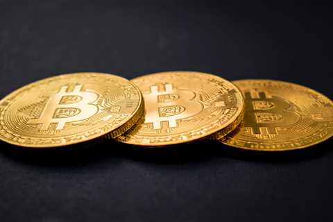Bitcoin ready to attack key trendline, says data as BTC price holds $20K