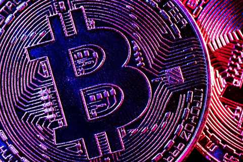 Deutsche Bank Analyst Says Bitcoin Is Having A “Historic Decline in Volatility Levels”